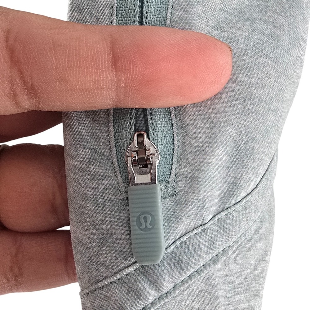 Lululemon Tracker Short V Lined Running Athletic Heather Hazy Jade Sz 2 - Picture 4 of 10